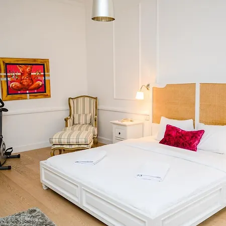 Lejlighed Luxury And Fabulous 3bdr Close To Center *