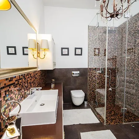 Luxury And Fabulous 3bdr Close To Center Lejlighed